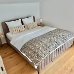 Daire Haus Rautenweg *
